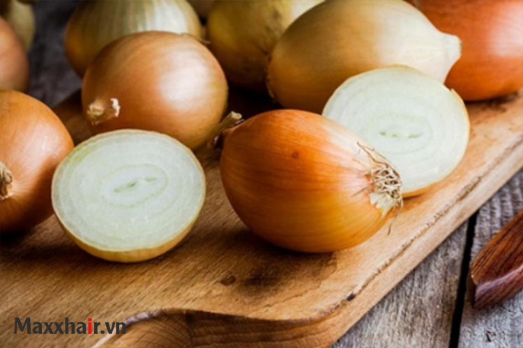 1. Trị rụng tóc bằng hành tây nguyên chất 1 1. Trị rụng tóc bằng hành tây nguyên chất 1